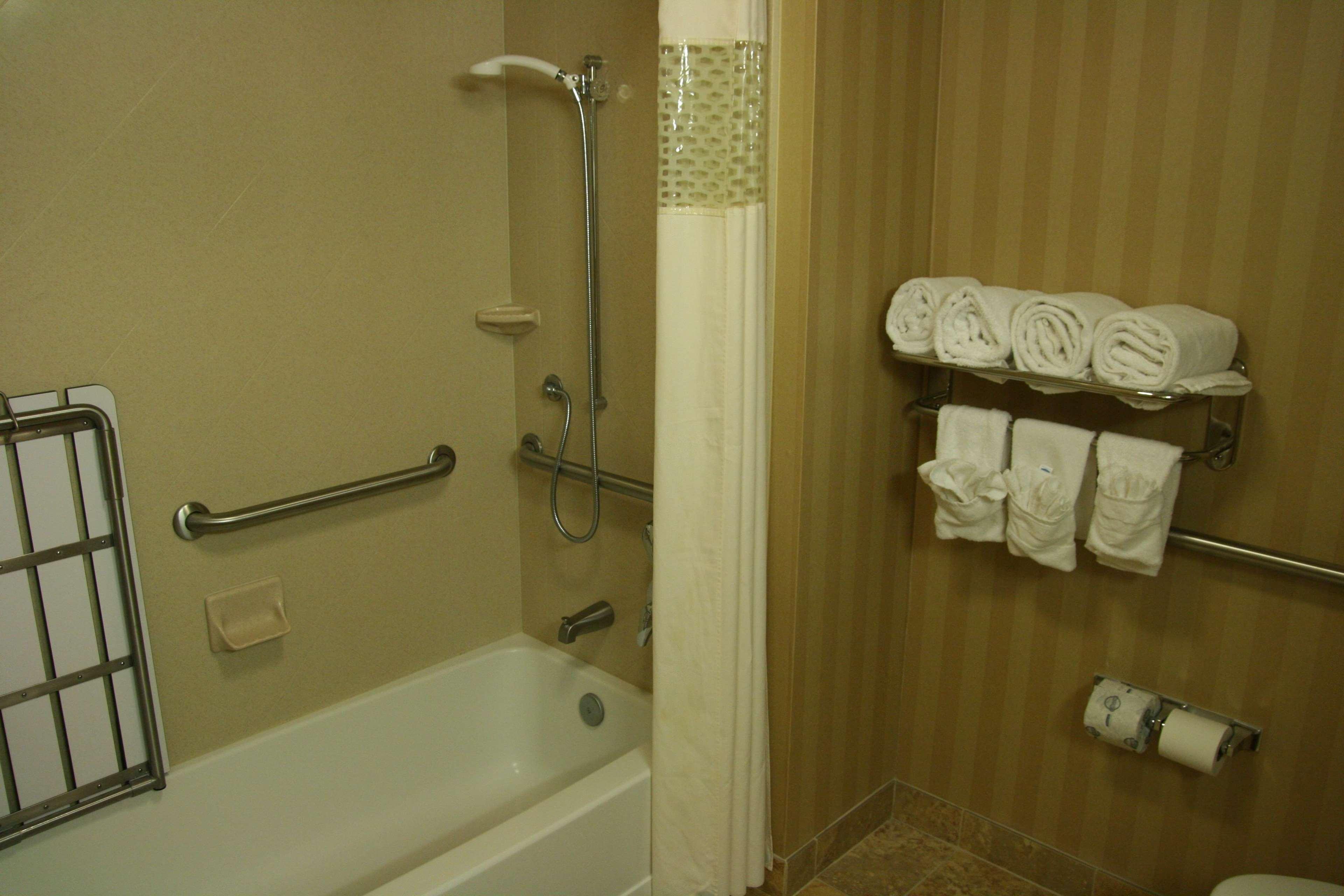 Hampton Inn & Suites Mobile Providence Park/Airport Екстер'єр фото