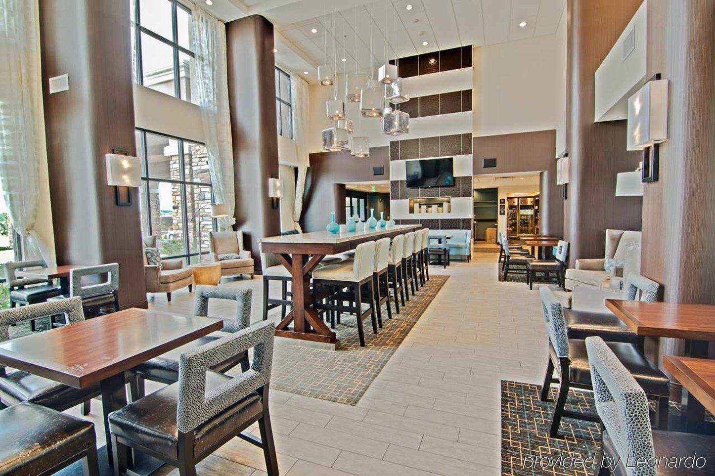 Hampton Inn & Suites Mobile Providence Park/Airport Екстер'єр фото